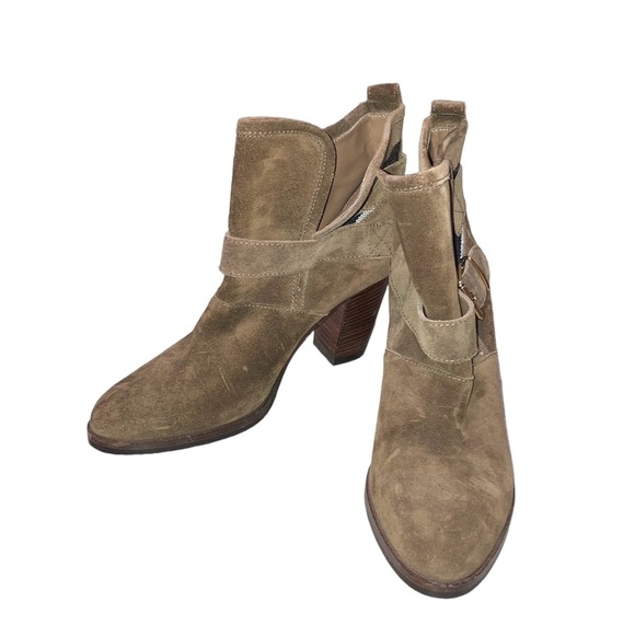 BURBERRY Size 38 1/2;  US 7.5 Brown Suede Chunky heel Boots - Picture 3 of 5